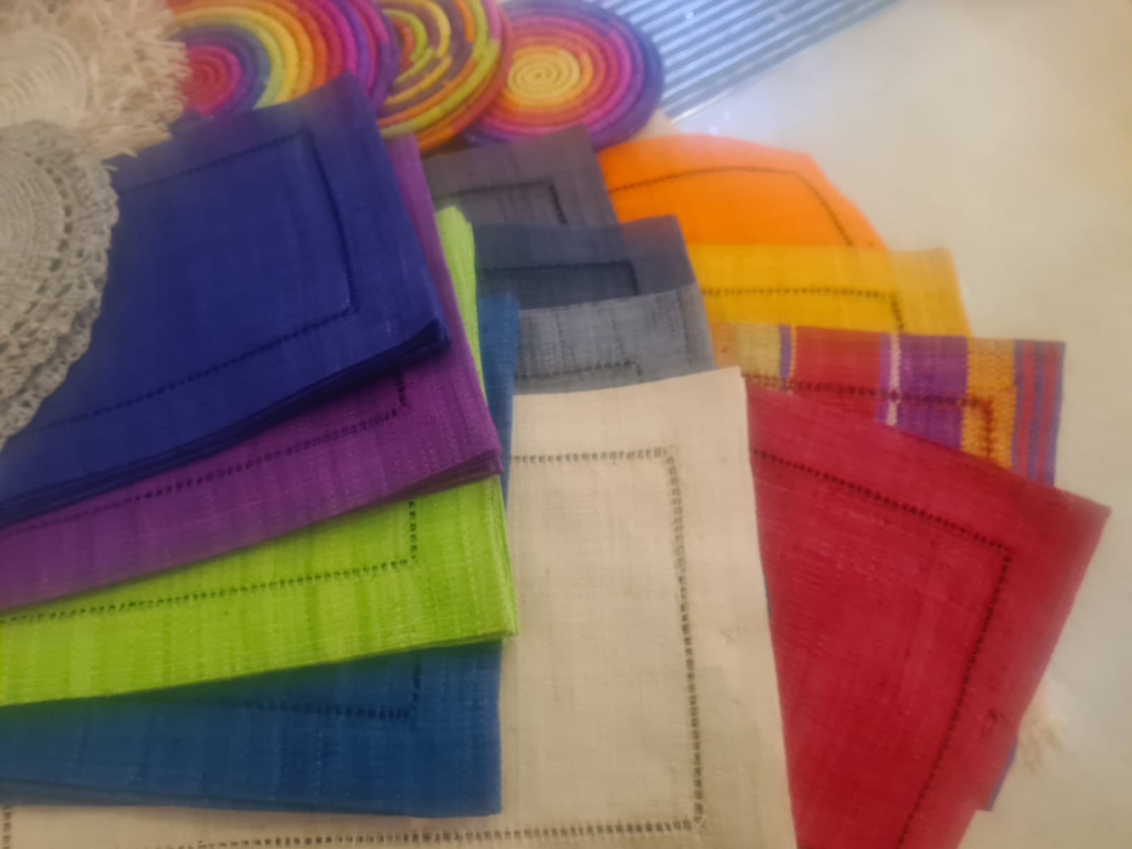 Nappe de table en Raphia