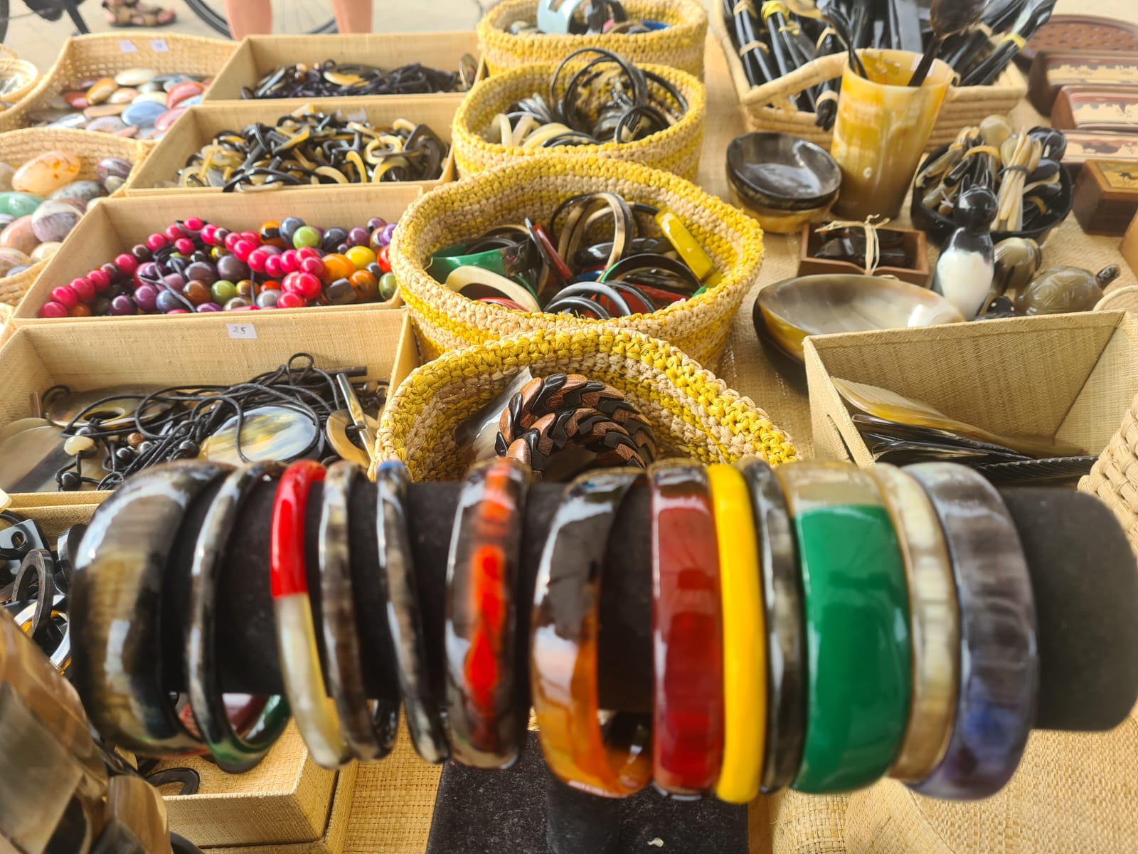  Bracelet en corne de zébu