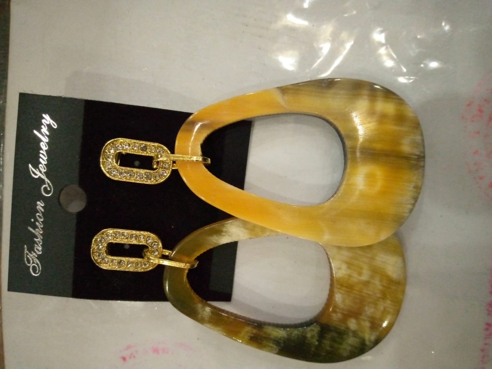 Boucles d'oreilles en corne de zébu