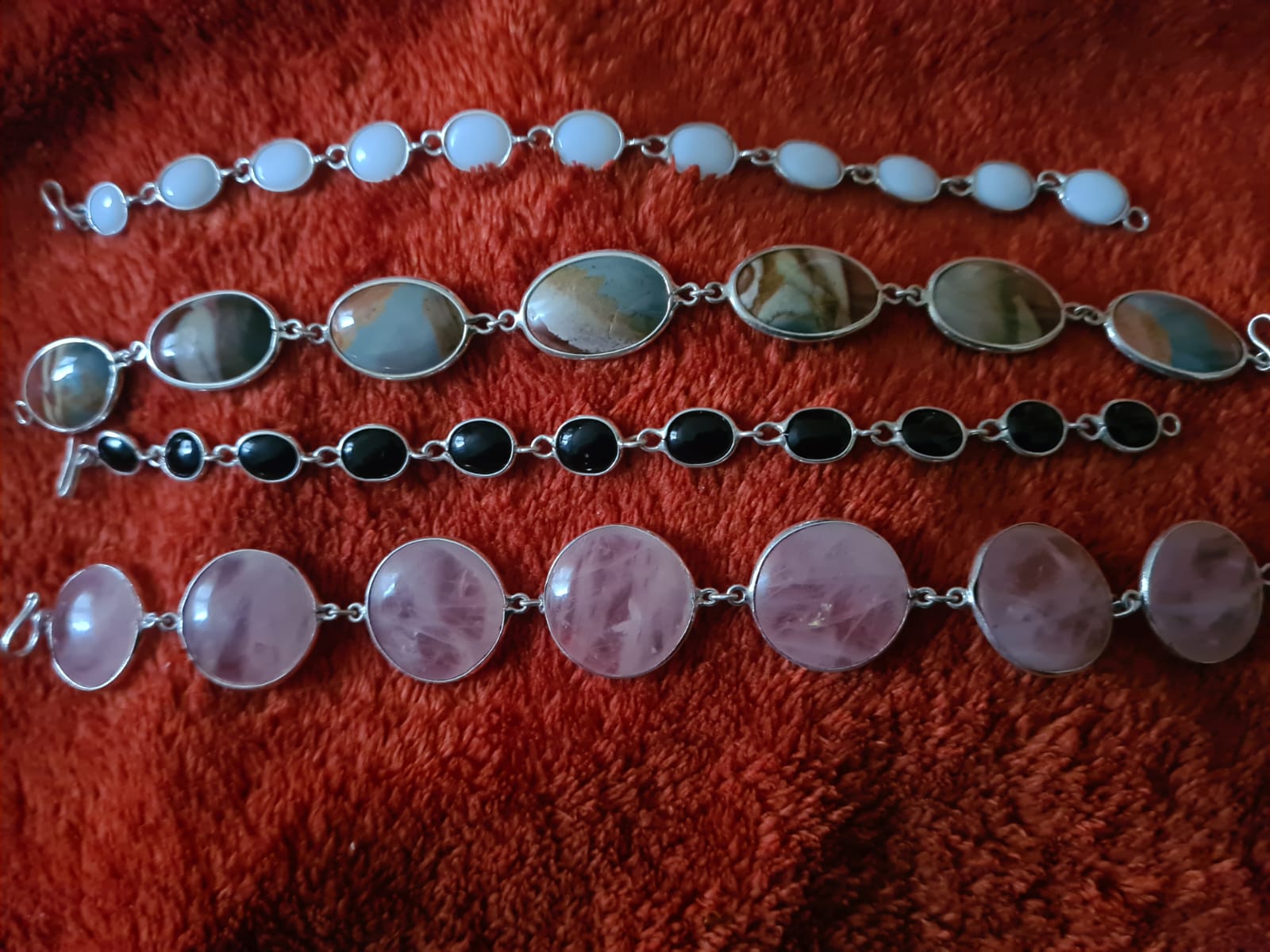 Collier en pierre et argent